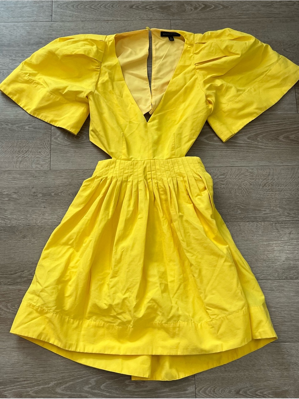 Banana Republic open back deep vneck puff sleeves Dress - size 0 - Picture 5 of 7